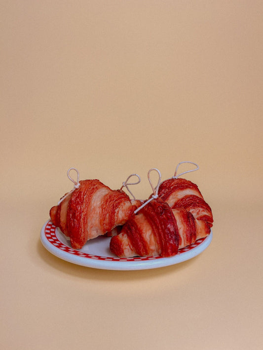 Pancitos de mis Sueños - Croissant Candle // Gift Candle // Bread Candle